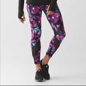 Lululemon Inspire Tight II Midnight Bloom size 8
